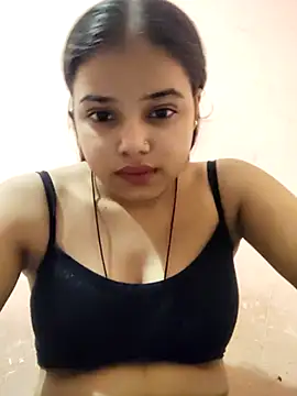 Snapshot of RAYI_123 chatting on 1, 10, 2025 RAYI 123 online show from 1, 10, 2025