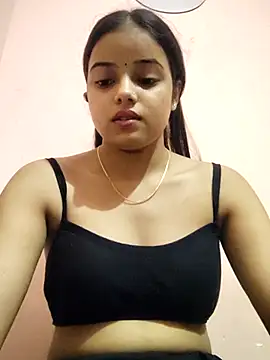 Snapshot of RAYI_123 chatting on 22, 10, 2025 RAYI 123 online show from 22, 10, 2025