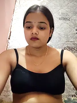 Snapshot of RAYI_123 chatting on 7, 11, 2025 RAYI 123 online show from 7, 11, 2025