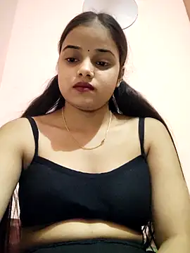 Snapshot of RAYI_123 chatting on 8, 11, 2025 RAYI 123 online show from 8, 11, 2025