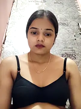 Snapshot of RAYI_123 chatting on 12, 11, 2025 RAYI 123 online show from 12, 11, 2025