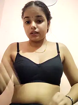 Snapshot of RAYI_123 chatting on 1, 11, 2025 RAYI 123 online show from 1, 11, 2025