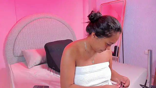 yeikafoxy online show from 16, 4, 2026