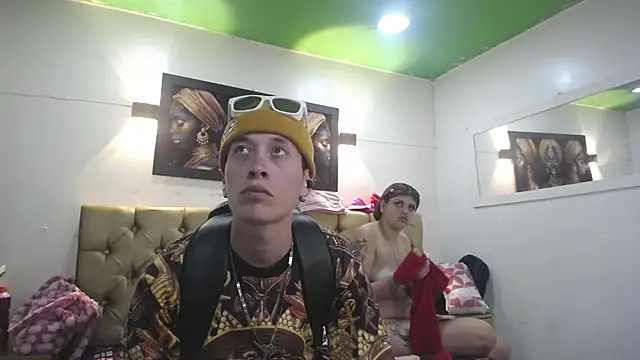 SimonAndJocelyn online show from 19, 9, 2025