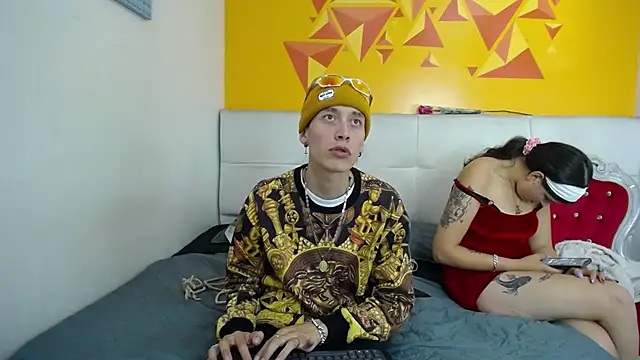 SimonAndJocelyn online show from 7, 3, 2025