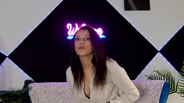 LissaAnn online show from 4, 2, 2026