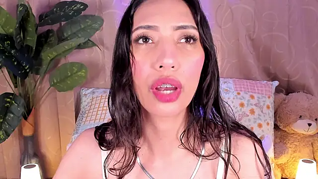 Snapshot of Miss_veronicaa2 chatting on 29, 7, 2026 Miss veronicaa2 online show from 29, 7, 2026