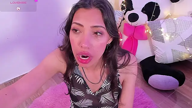 Miss veronicaa2 online show from 21, 2, 2025