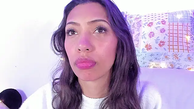 Miss veronicaa2 online show from 28, 2, 2025