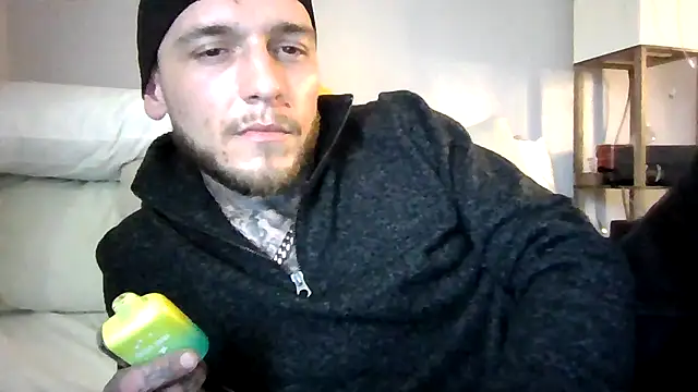 cruz815 online show from 28, 3, 2026