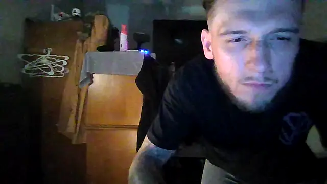 cruz815 online show from 17, 4, 2026