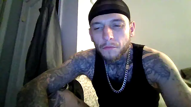 Snapshot of cruz815 chatting on 18, 5, 2026 cruz815 online show from 18, 5, 2026