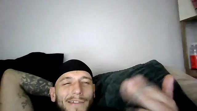 Snapshot of cruz815 chatting on 25, 5, 2026 cruz815 online show from 25, 5, 2026
