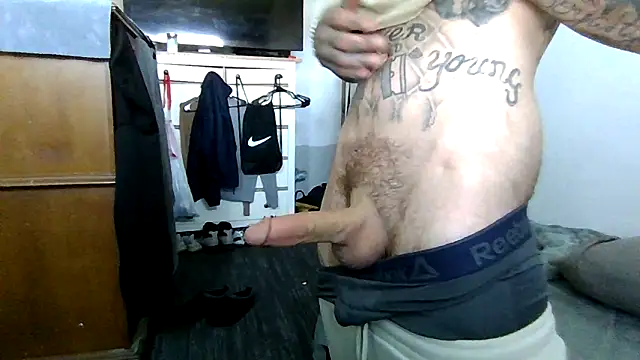 cruz815 online show from 15, 4, 2026