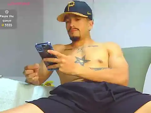 Snapshot of Keiviid chatting on 3, 5, 2026 Keiviid online show from 3, 5, 2026