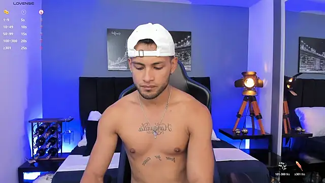 Max Conor1 online show from 22, 12, 2025