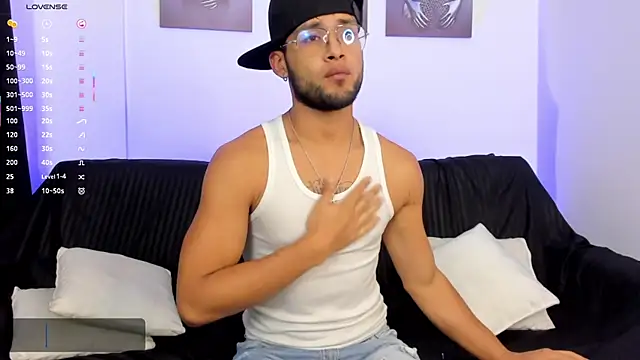 Max Conor1 online show from 14, 4, 2026