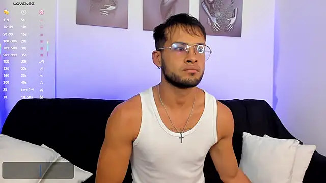 Max Conor1 online show from 5, 12, 2025