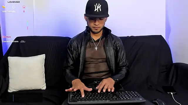 Max Conor1 online show from 6, 3, 2026