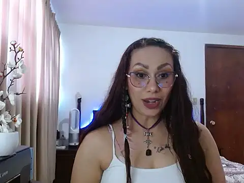 AloLovely  online show from 1, 4, 2026