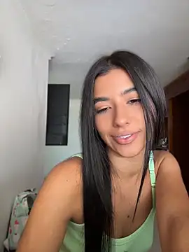 eva roseee online show from 9, 5, 2026