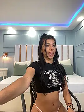 eva roseee online show from 12, 11, 2025