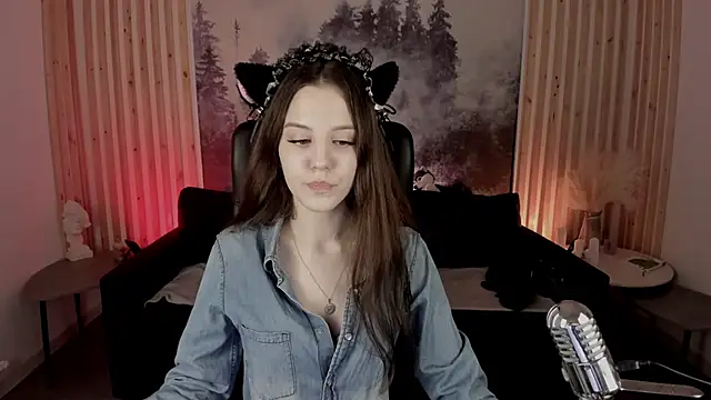 MilaStoyne online show from 12, 2, 2025