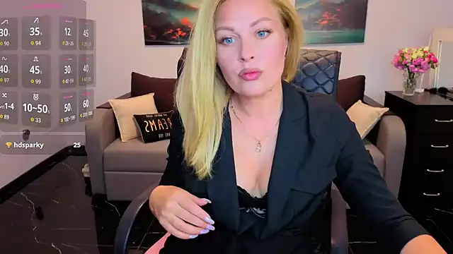 Snapshot of Mira_Whites chatting on 3, 6, 2026 Mira Whites online show from 3, 6, 2026
