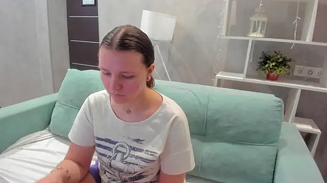 Jenny Jimmy online show from 8, 6, 2026