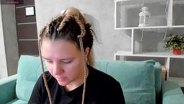 Jenny Jimmy online show from 31, 10, 2025