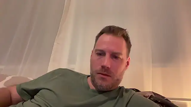 Christian87xxx online show from 3, 12, 2025