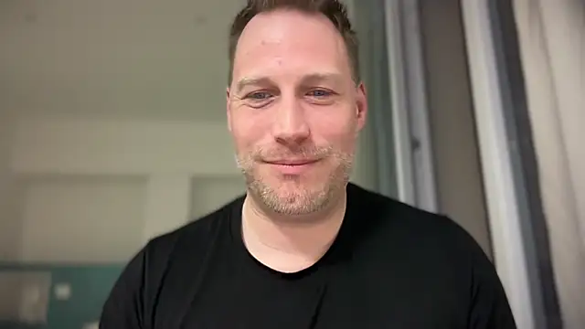 Christian87xxx online show from 16, 2, 2026