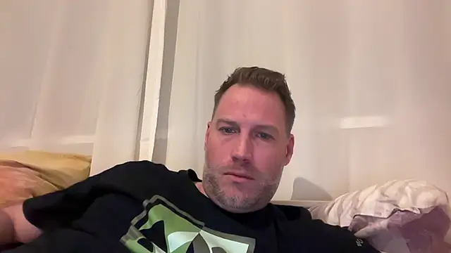 Christian87xxx online show from 6, 1, 2026