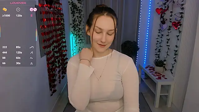 Snapshot of MaryWaddell chatting on 20, 2, 2026 MaryWaddell online show from 20, 2, 2026