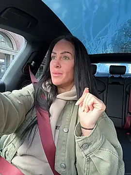 Snapshot of goddess-harper chatting on 5, 12, 2025 goddess-harper online show from 5, 12, 2025