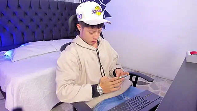 marcuscollins1  online show from 1, 3, 2026