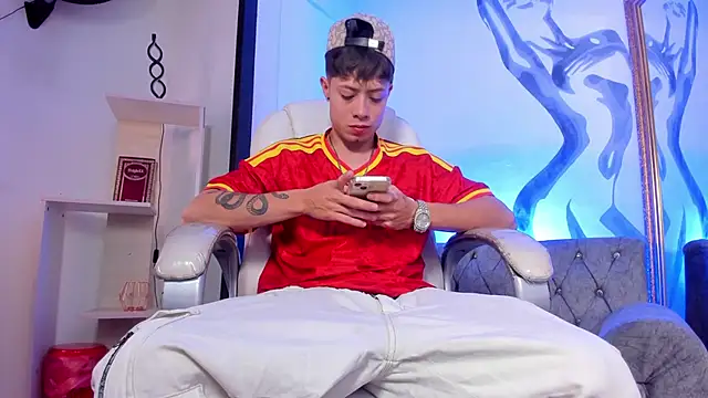 marcuscollins1  online show from 17, 6, 2026