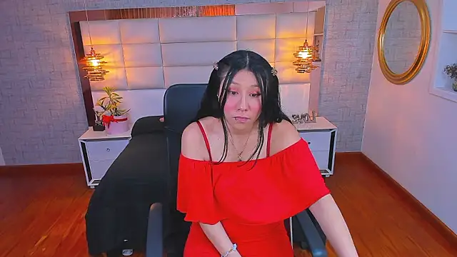 Nohemi louse online show from 30, 3, 2026