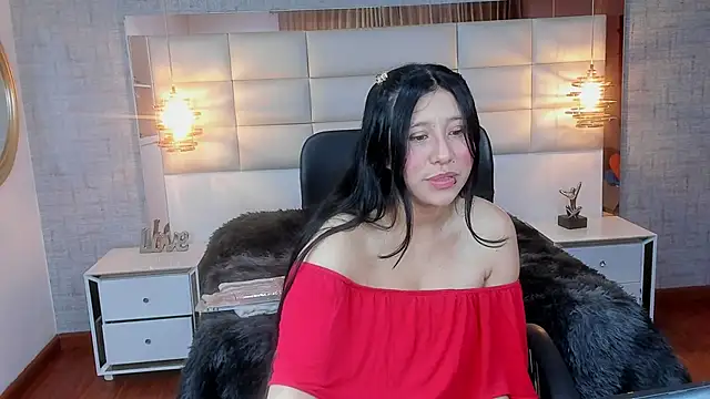 Nohemi louse online show from 5, 12, 2025