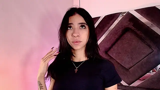 sara lopee1 online show from 12, 10, 2025