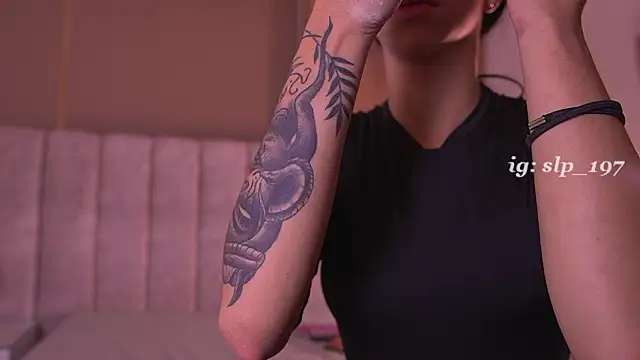 sara lopee1 online show from 15, 2, 2026