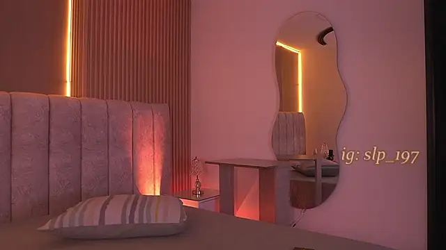 sara lopee1 online show from 7, 2, 2026