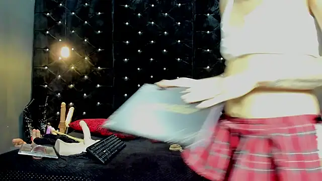 Mara Gonzalez online show from 6, 7, 2026