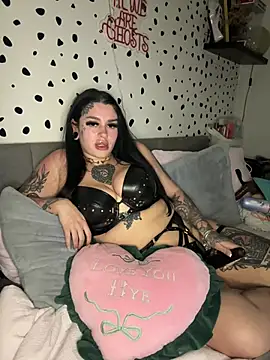 tempzzz12 online show from 24, 4, 2026