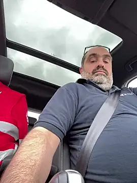 fuocovivo4 online show from 14, 3, 2025