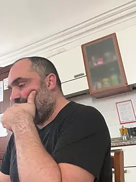 fuocovivo4 online show from 16, 2, 2025