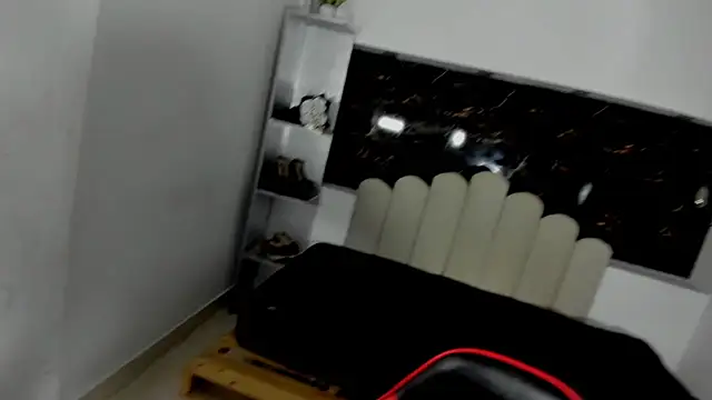 Annyrosee online show from 7, 2, 2026