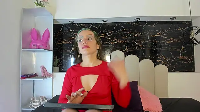 Annyrosee online show from 26, 9, 2025