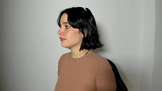 Annyrosee online show from 4, 3, 2026