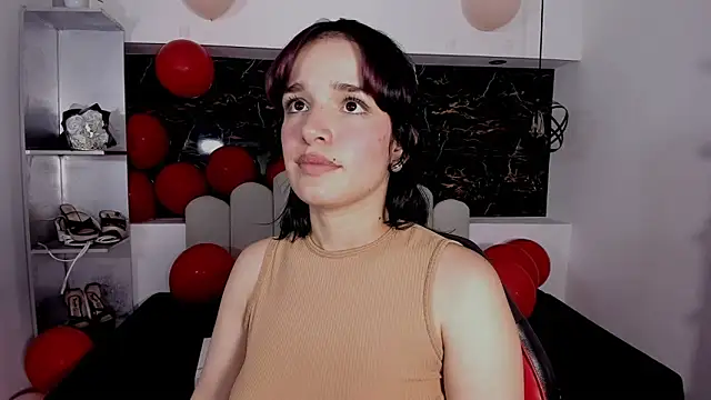 Annyrosee online show from 11, 2, 2026